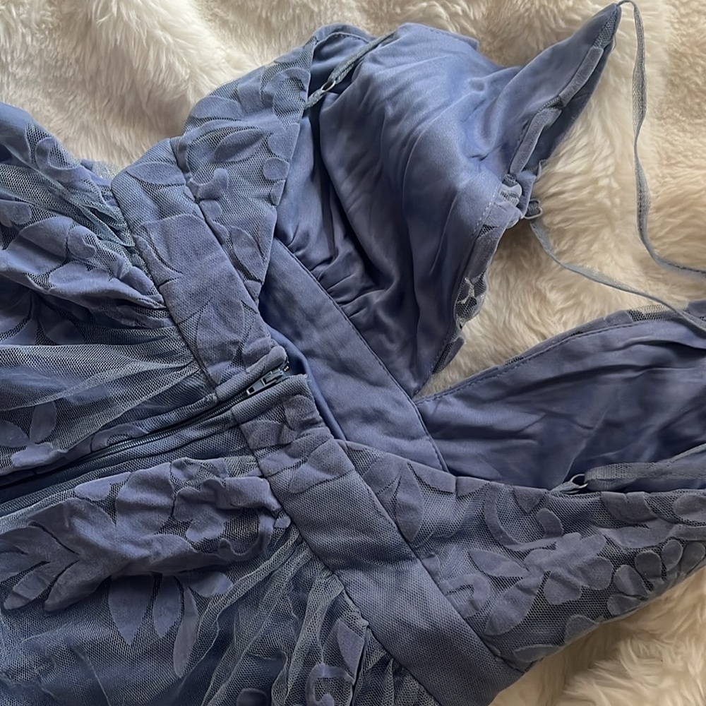 Gorgeous maxi blue dress with mesh detail - Picture 5 of 7